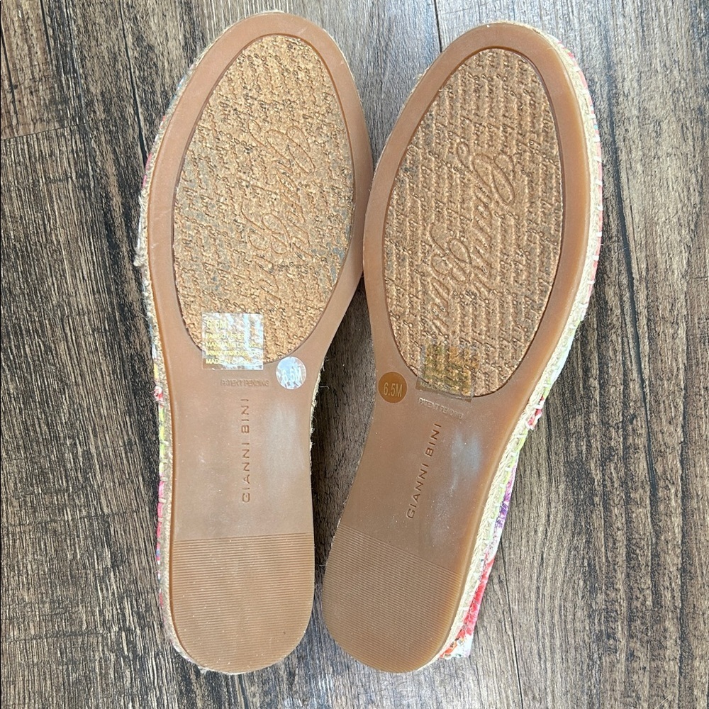Gianni Bini Colorful Perforated Flats - Picture 10 of 11